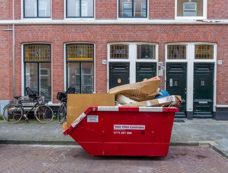 Rubbish removal truck in Blackheath